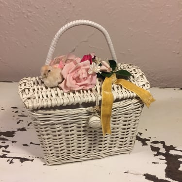 Ready For Easter - Vintage 1950s Mini Child's White Reed Wicker & Floral Box Basket Handbag Purse 