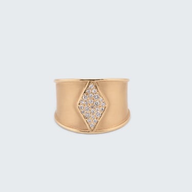 Marguerite Pavé Diamond Ring
