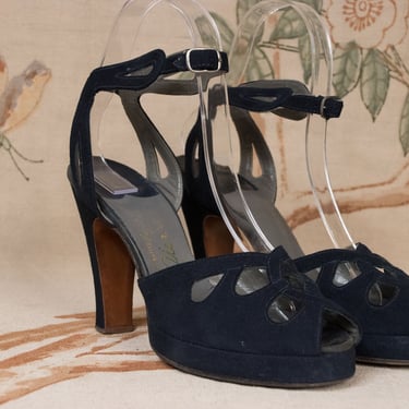 1940s Shoes - Size 5, 5.5 N - Fabulous Vintage 40s Platform Shoes in Navy Blue Suede Peeptoes, Eyelets and Ankle Strap 