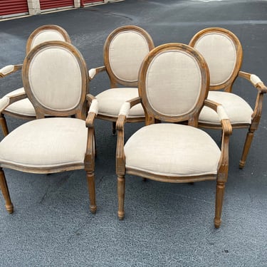 Great set of French country arm chairs with pretty neutral fabric. 
