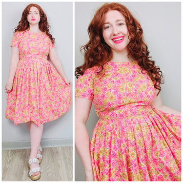 1950s Pink Floral Cotton Fit and Flare Day Dress / 50s / Fifties Sweet Short Sleeve Flower Print Day Dress / Size Large 
