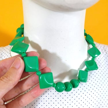 Fun Statement Vintage Green Geometric Beaded Necklace 