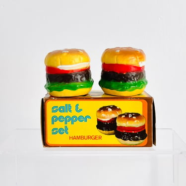 Vintage 1980s Retro Pop Art NOS Plastic Hamburger Salt & Pepper Shakers set w/box Hong Kong 