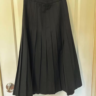 Vintage Land’s End black knife pleat wool skirt 