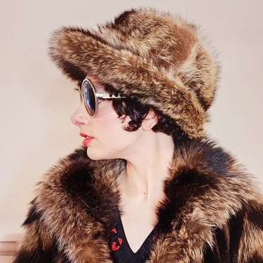 1970s Raccoon Fur Hat w-Brim Winter Boho Style 