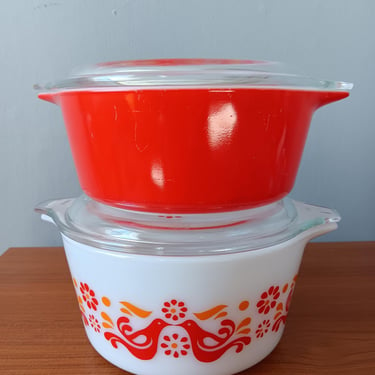 Pyrex Friendship Casserole Dishes | Set of 2 