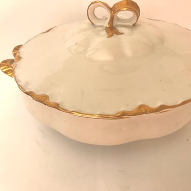 Antique Warwick Covered Casserole Vegetable  Dish Bowl- USA  Gold Trim- Excellent - 1941 