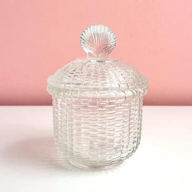 Nantucket Lightship Basket Jar with Shell Lid 