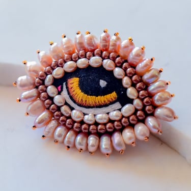 Embroidered Baroque Pearl Eye Brooch