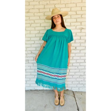 Embroidered Guatemalan Dress // vintage 70s 1970s boho hippie teal turquoise midi sun Mexican hippy // O/S 