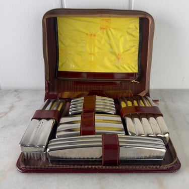 Vintage Leather Travel Toiletry Bag Travel size Chrome Grooming Tools Coronet brand soap toothbrush case clothes hair brush comb gift 