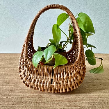 Vintage Small Woven Basket with Handle - Made in Yugoslavia 