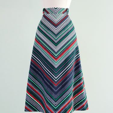 Perfect 1970's Vintage Chevron Striped Jersey Knit Skirt / Sz M