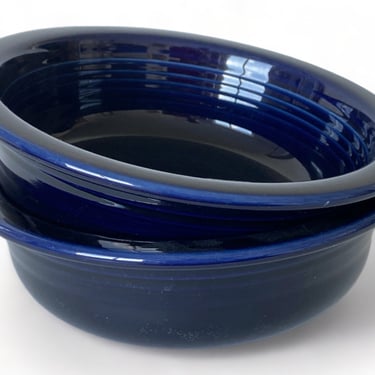2 Large cobalt blue fiestaware bowls. 8" Fiesta serving bowls for pasta, large salads & vegetables by Homer Laughlin HLC, Lead free. 