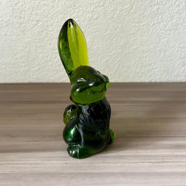Vintage Viking Glass Green Avocado Thumper bunny, Green Glass Bunny Rabbit 