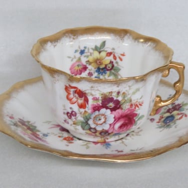 Hammersley Lady Patricia England Bone China Set of Tea Cup and Saucer 2669B