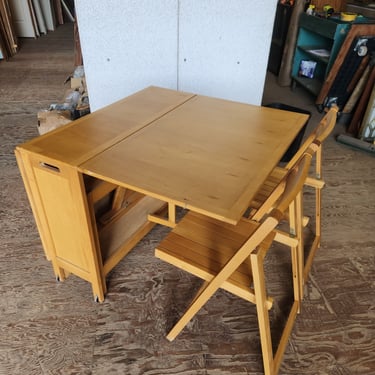 Vintage Romanian Drop Leaf Table with Chairs