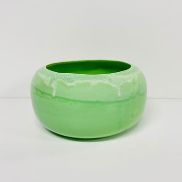 Vintage Drip Glaze Pottery Planter / Green / BPB The Emporium / FREE SHIPPING 