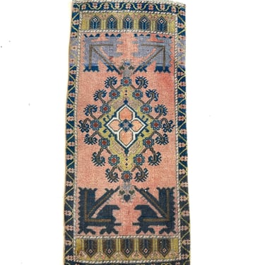 Emerald Vintage Turkish Mini Rug | 1’8” x 4’