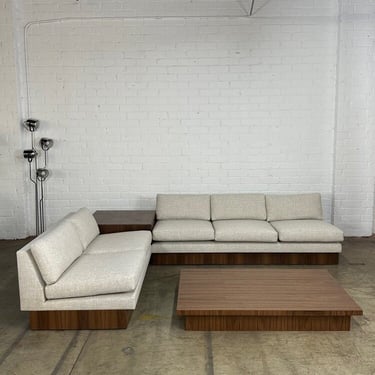 Vintage platform sofa living room set 