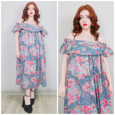 1970s Vintage Cotton Ruffled Neck Off Shoulder Trapeze Dress / 70s / Seventies Floral Fan Print Babydoll Dress / One Size 