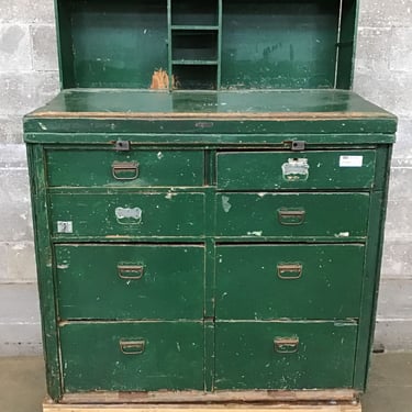 Vintage Shipping Clerk’s Desk (Seattle)