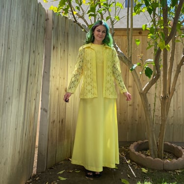 Vintage 1970’s Yellow Dress and Lace Shirt Set 