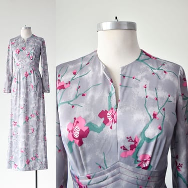 Vintage 1970s Maxi Dress / Gray Floral Maxi Dress / Long Polyester Dress / Vintage 1970s Maxi Dress / Cherry Blossom Print Vintage Dress 