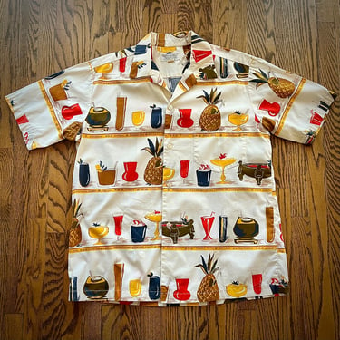 Great Late 1950s / early 1960s Cotton Tiki Drink Print Hawaiian / Aloha Shirt by Kahala Medium 
