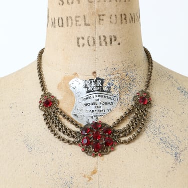 vintage 1940s red rhinestone & brass bib necklace • crystal medallion chain necklace 