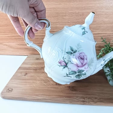 Vintage Bernadotte Ceramic Tea Coffee Pot/ Transfer Rose Gold Accents/ 1990s/ French Country English Cottage Core Farmhouse/ Czech Republic 
