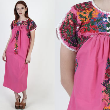 Pink Oaxacan Embroidered Maxi Dress / Mexican Floral Hand Embroidered Dress / Fuchsia San Antonio Traditional Lounge Clothing Long Dress 