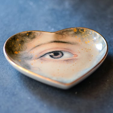 Lovers Eye Ceramic Heart Dish