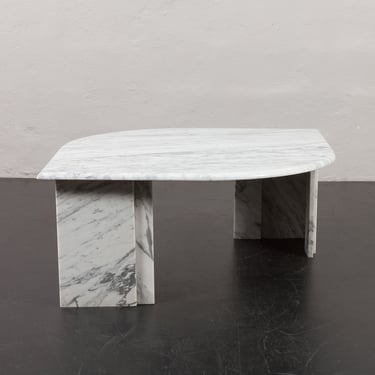 Italian mid century white marble coffee table, 1970s 