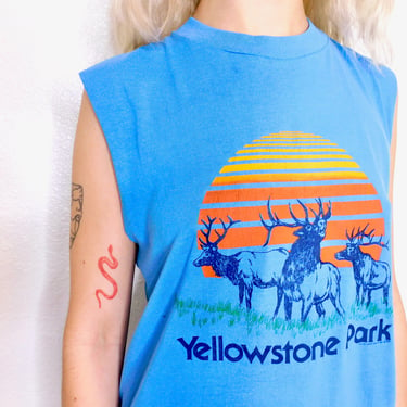 Yellowstone USA Tee // vintage tank 80s t shirt t-shirt cotton blue hippy hippie dress national park deer rainbow tourist 70s 80s// S/M 