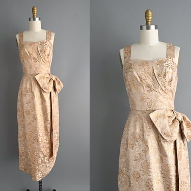 vintage 1950s Gorgeous Gold Holiday Cocktail Party Dress - Size Medium 