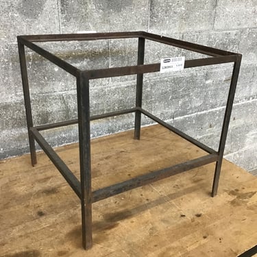 Small Metal Table Base (Seattle)