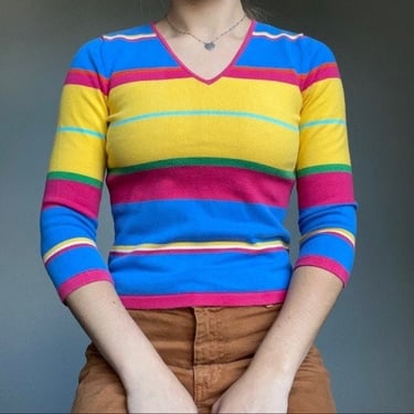 Vintage Women’s Striped Rainbow Pride Ralph Lauren V Sweater Shirt Size S 