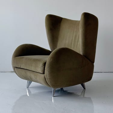 Fiftyish Wingback Leather Chair by Vladimir Kagan for American Leather