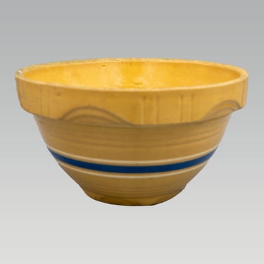 Watt Pottery Yellowware Mixing Bowl | Vintage Stoneware 1930s Kitchenware 