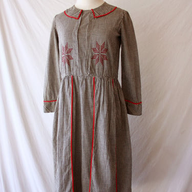 1920s Primitive Gingham Black & White Cotton Folk Dress with Red Embroidery Size M 