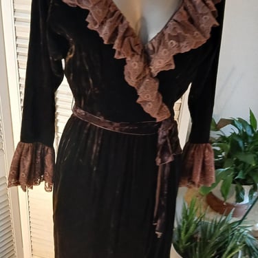 Vintage 60s/ 70s Dark Chocolate Velvet Maxi Dress/ Lace Ruffle Neck/Sleeves 