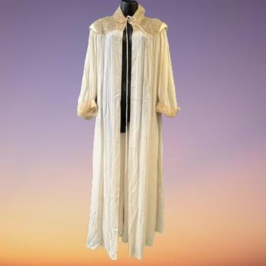 1940s cream lace peignoir vintage lacy long silk trousseau robe small medium 