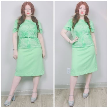 1960s Vintage Mr. Eddie Drop Waist Green Shift Dress / 60s Green and White Abstract Print Dropped Waist Mod Belted Dress / Large 