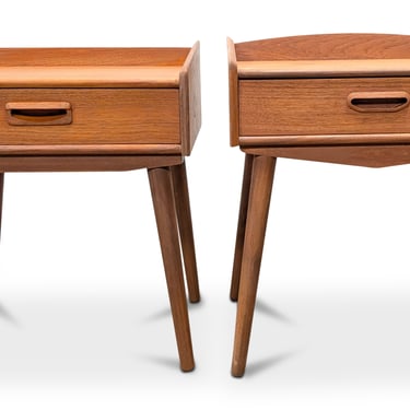 Pair of Nightstands by Uhrhoj - 1124107