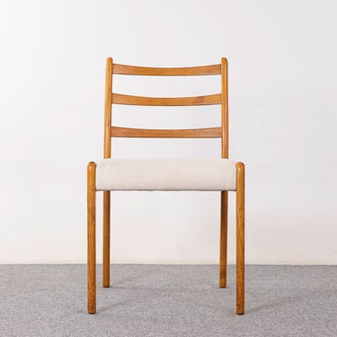 1 Teak Dining Chair - (D1018.1) 