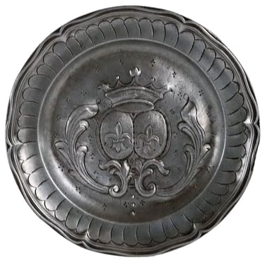 Antique French Pewter Chased and Repousse Armorial Wavy Edge Reeded Plate 