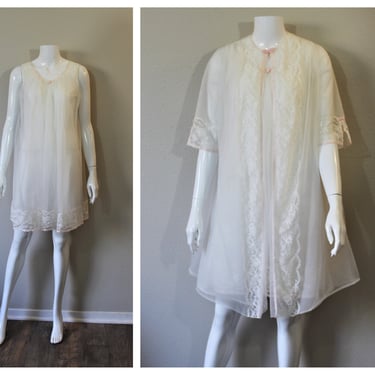 Vintage 50's 60's VANITY FAIR White Pink Double Layer Chiffon Lace 2 Piece Robe & Matching Nightgown Peignoir Negligee Lingerie 