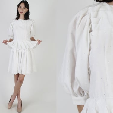Plain White Dress / Simple Puff Sleeve Eyelet Dress / Vintage 80s Floral Embroidered Country Style Peplum Mini Dress / Full Skirt Dress 