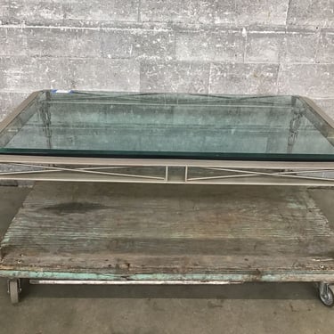 Grand Glassy Coffee Table (Seattle)
